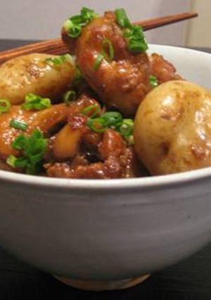 新じゃがと手羽の黒酢煮✿-レシピのメイン写真