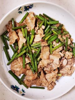 豚肉とニンニクの芽炒め!-レシピのメイン写真