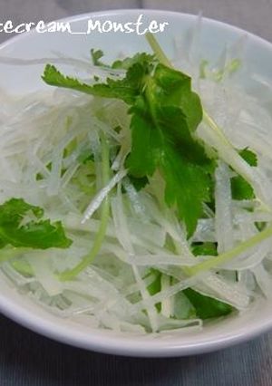 残り物やっつけレシピ！三つ葉＆大根サラダ-レシピのメイン写真