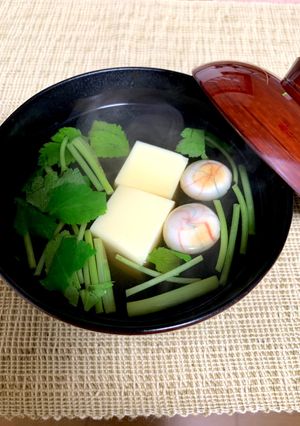 簡単にできます！玉子豆腐の吸い物-レシピのメイン写真