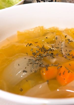 簡単野菜スープ(肉なしポトフ)-レシピのメイン写真