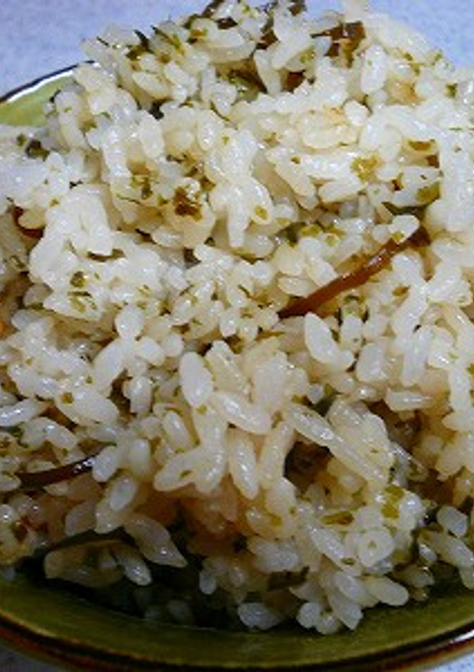 磯の香りプ～ンと漂う、炊き込みご飯です♪-レシピのメイン写真