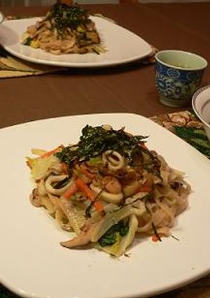 お酢が決め手の☆海鮮焼きうどん-レシピのメイン写真