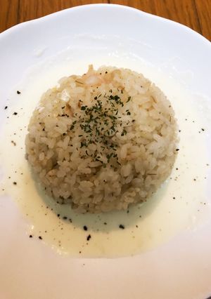エビとマッシュルームのピラフクリームがけ-レシピのメイン写真