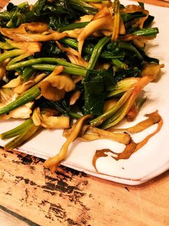ホウレン草と舞茸のバター炒め-レシピのメイン写真