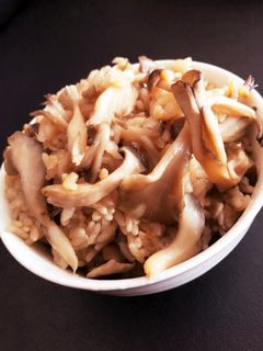 簡単キノコの炊き込みごはん-レシピのメイン写真