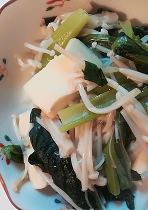 胃に優しい小松菜とえのき、高野豆腐の煮物-レシピのメイン写真