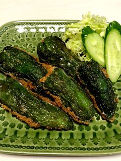 懐かしい母の味!ピーマンの肉詰めフライ-レシピのメイン写真