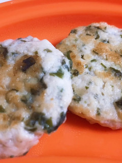 離乳食中期〜豆腐と鳥ミンチのハンバーグ♪-レシピのメイン写真