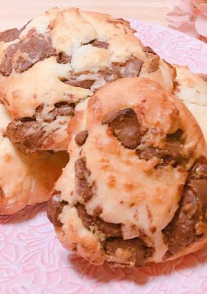 アフタヌーンティルームチョコスコーンꕤ-レシピのメイン写真