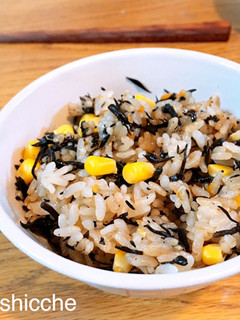 健康美人♡ひじきコーン炊き込みご飯-レシピのメイン写真