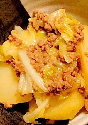 じゃがいもキャベツひき肉の味噌炒め-レシピのメイン写真