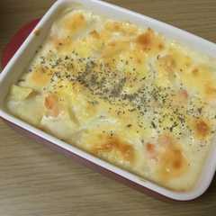 รูปของ エビとじゃがいものグラタン