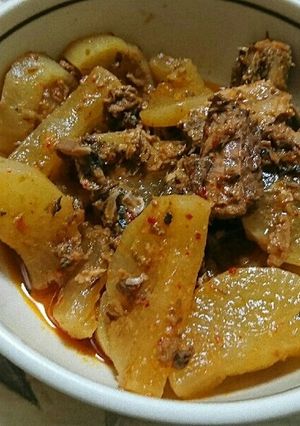 大根とサバ味噌缶の煮物＊キムチ風味-レシピのメイン写真