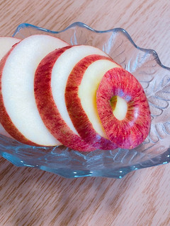 りんごを皮ごと食べる切り方のメモ-レシピのメイン写真