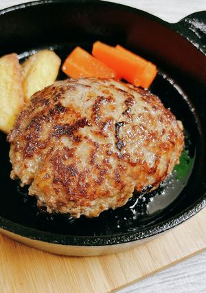 ふわふわジューシーハンバーグ★-レシピのメイン写真