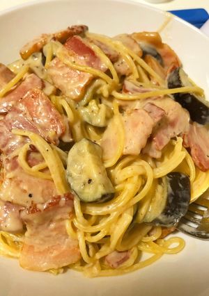たっぷりベーコンとナスのクリームパスタ-レシピのメイン写真