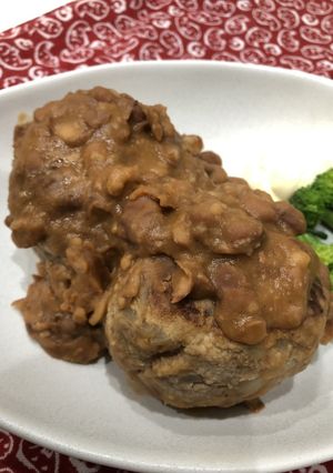 うずら豆の煮込みハンバーグ-レシピのメイン写真