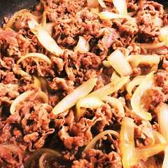 รูปของ 【コクうま♪】みんな大好き！牛丼レシピ