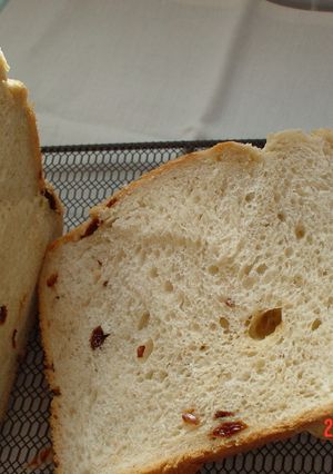 ＨＢ♪中力粉でふんわりレーズン食パン-レシピのメイン写真
