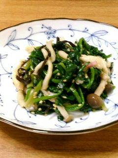 ほうれん草とシメジのごま和え-レシピのメイン写真