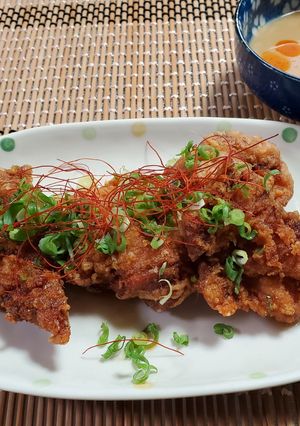🤍ピリ辛香味ダレのカリカリ油淋鶏-レシピのメイン写真