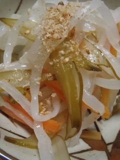 緑豆モヤシと茎ワカメのヘルシー酢の物-レシピのメイン写真