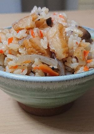 出汁いらずの炊き込みご飯-レシピのメイン写真