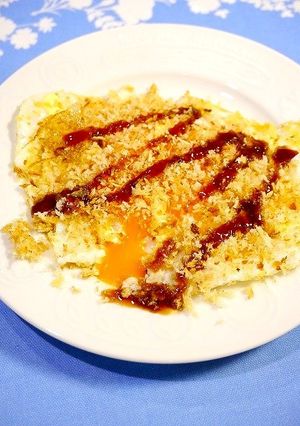 簡単！焼きパン粉リメイク☆目玉焼き-レシピのメイン写真