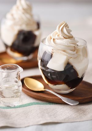 ホイップ「マリーム®」2色コーヒーゼリー-レシピのメイン写真