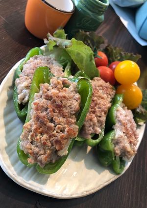 お弁当にも♡めっちゃ簡単ぴーまん肉詰め-レシピのメイン写真