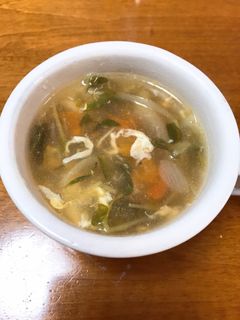 豆苗・トマト・たまごの中華風スープ-レシピのメイン写真