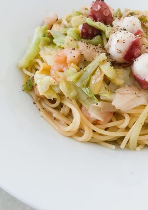 タコとキャベツのアンチョビペペロンチーノ-レシピのメイン写真