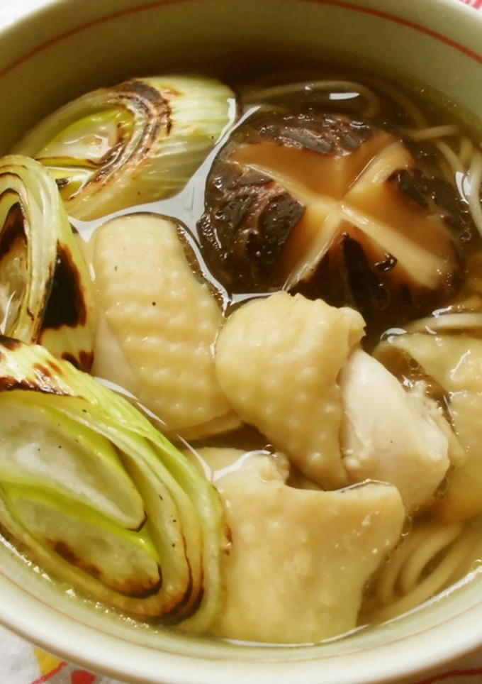 焼きネギを添えた、鶏南蛮蕎麦-レシピのメイン写真