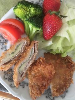 ★ミルフィーユ豚カツ★梅・青シソ・チーズ-レシピのメイン写真