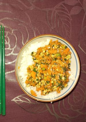 人参と鶏ひき肉の旨味噌丼-レシピのメイン写真