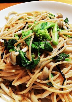 菜の花しめじの塩昆布ペペロンチーノ-レシピのメイン写真