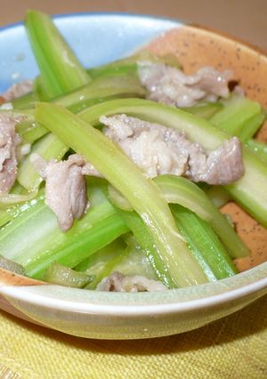 セロリを日常的に食べましょう♪-レシピのメイン写真