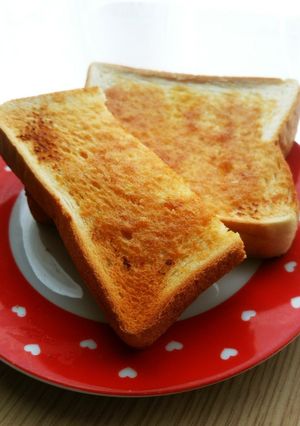 朝食おやつ　知ったら最後＊甘味噌トースト-レシピのメイン写真