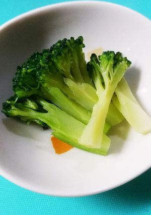 離乳食(中期後半~)*手掴みブロッコリー-レシピのメイン写真