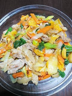 ラーメンスープの素で野菜炒め(^3^)/-レシピのメイン写真
