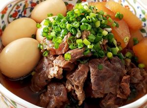 圧力鍋で♪牛すね肉と大根と卵の煮物-レシピのメイン写真