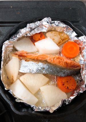 超カンタン☆鮭と根菜焼き-レシピのメイン写真