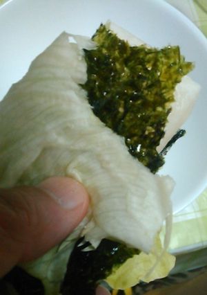 レタス＆韓国のりで焼き餅を包んで食べる-レシピのメイン写真