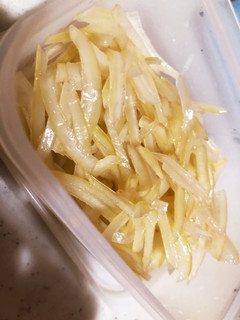 超簡単!ご飯のお供にダイコンの漬物風-レシピのメイン写真