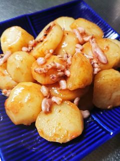 じゃがいもとイカ塩辛のバター炒め-レシピのメイン写真