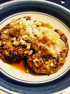 春菊入り豆腐ハンバーグおろしポン酢のっけ-レシピのメイン写真