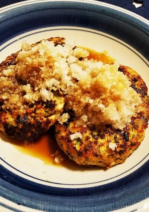 春菊入り豆腐ハンバーグおろしポン酢のっけ-レシピのメイン写真