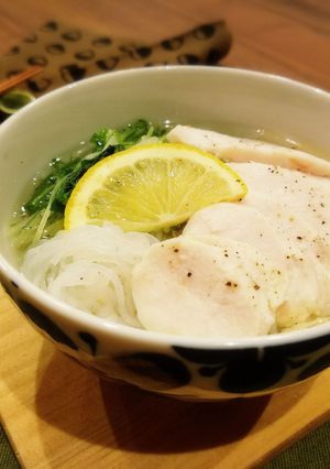 サラダチキンで簡単しらたきフォー-レシピのメイン写真