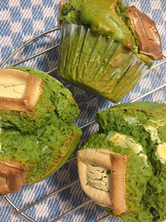 絶対旨い!抹茶ホワイトチョコマフィン-レシピのメイン写真